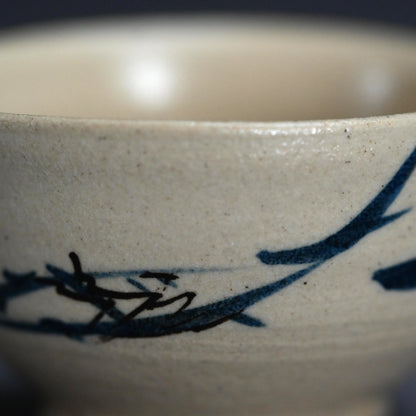 Ceramic Sake cup by Female Potter ー重森 陽子 “ぐい吞”
