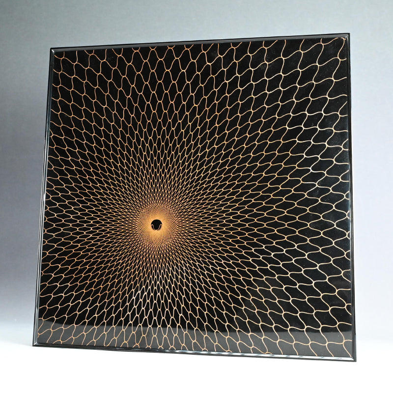 絶品モダン輪島慶塚塗盆 ー輪島塗 慶塚漆器工房「網目蒔絵盛器」