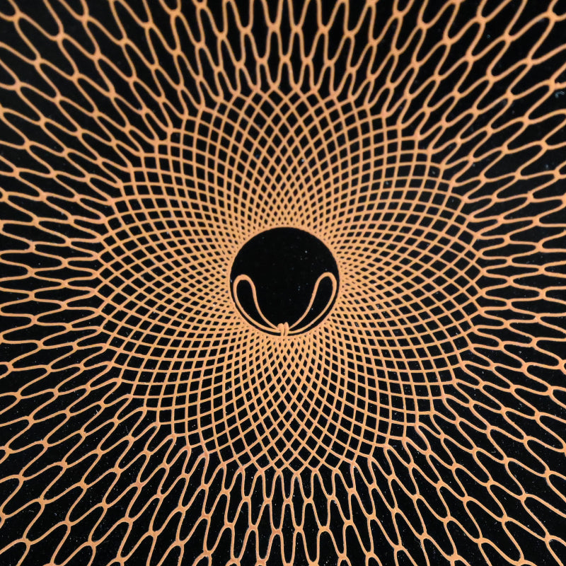 絶品モダン輪島慶塚塗盆 ー輪島塗 慶塚漆器工房「網目蒔絵盛器」