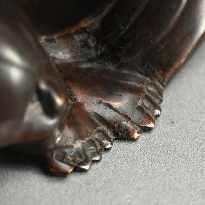 日本のアールデコ時代のブロンズ猫