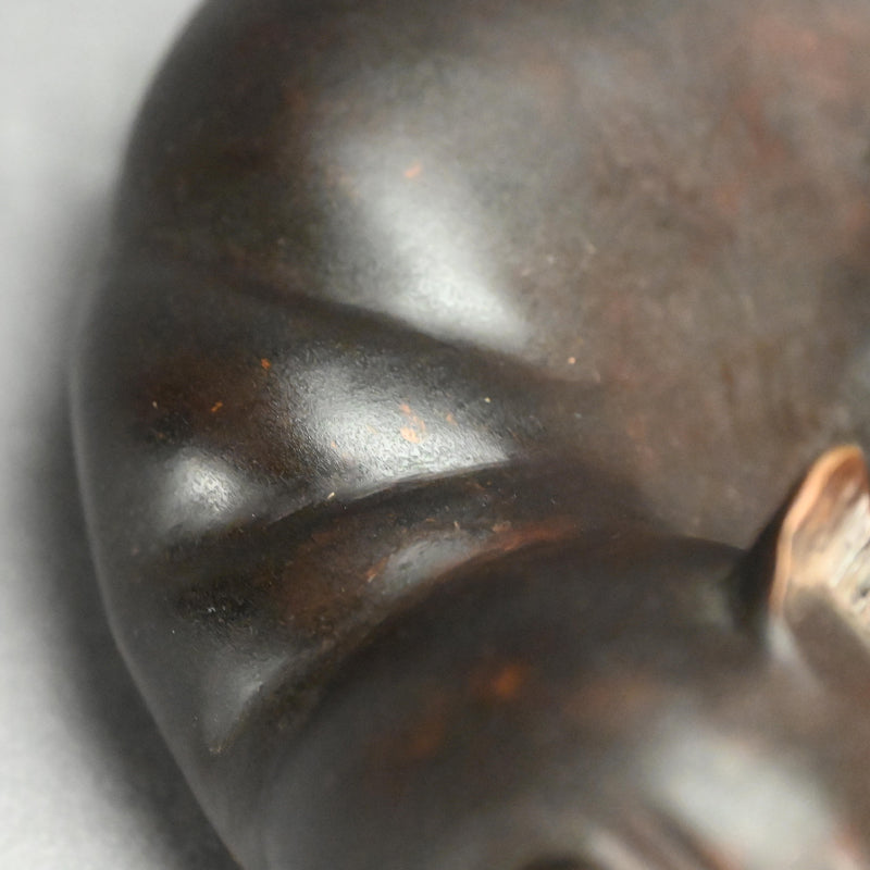 日本のアールデコ時代のブロンズ猫