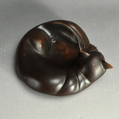 日本のアールデコ時代のブロンズ猫