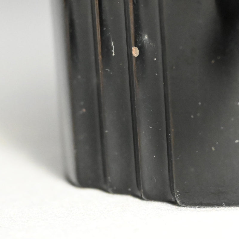 蝶付漆花瓶 ー井波唯志 「花器」