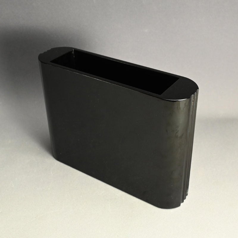 蝶付漆花瓶 ー井波唯志 「花器」