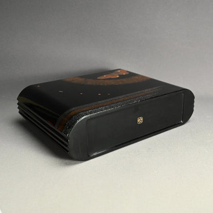 蝶付漆花瓶 ー井波唯志 「花器」