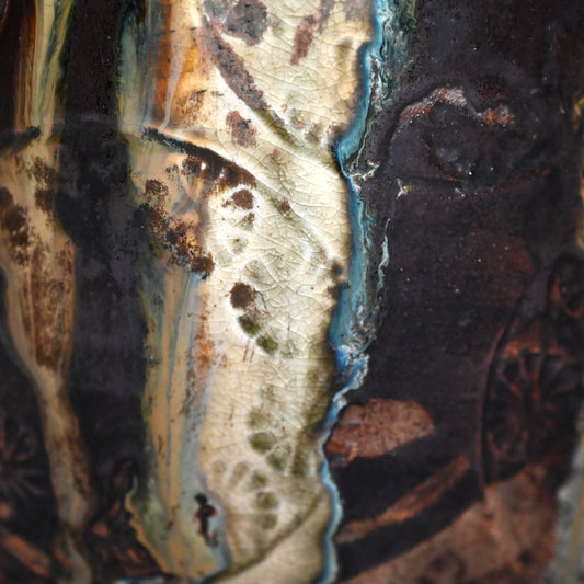 Beautiful Antique Japanese Seto Heiji Vase ー“丸菊文 印花瓶子”