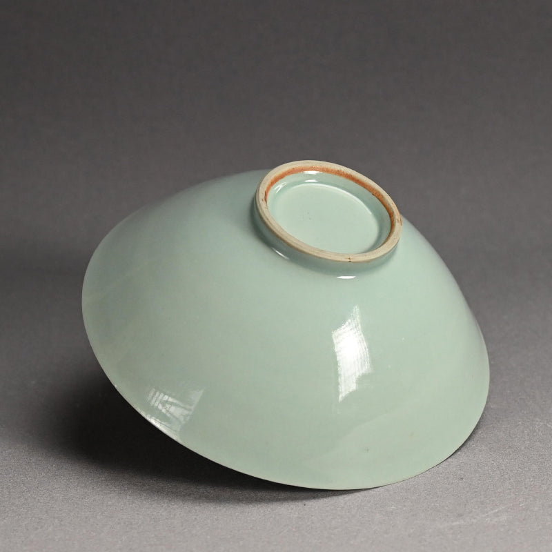 Exquisite Celadon Bowl By Imperial Artist ー初代 諏訪 蘇山 "青瓷 陽紋鉢"