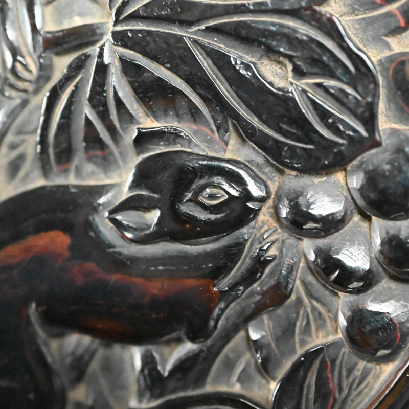 日本のアンティーク彫刻漆塗り香合香炉