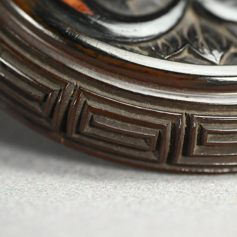 日本のアンティーク彫刻漆塗り香合香炉