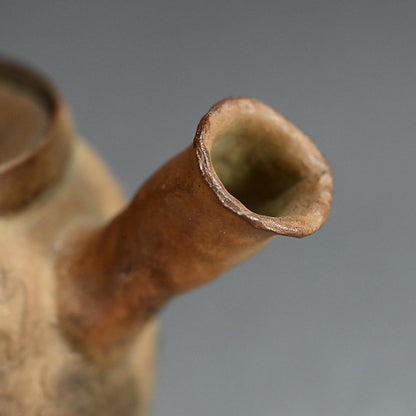 Antique Japanese Tea Pot by Buddhist Nun ー大田垣 蓮月