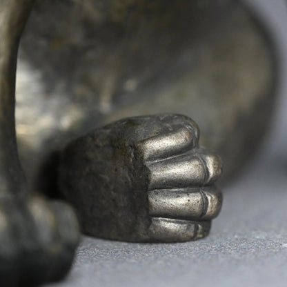 白銅熊置物 ー介川芳秀「熊置物」