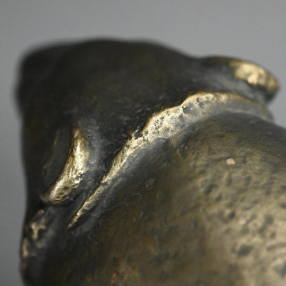 白銅熊置物 ー介川芳秀「熊置物」