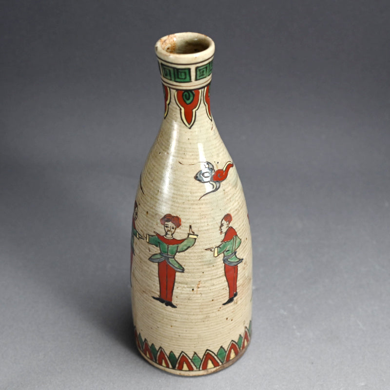 アンティーク日本の船徳利に描かれたオランダ船 ー帆舟人物之図 徳利