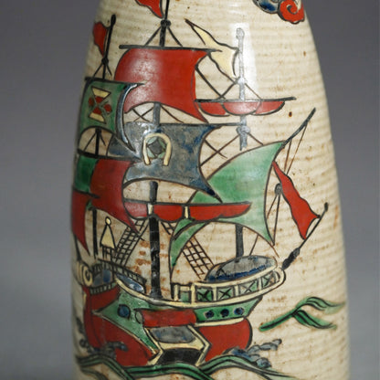 アンティーク日本の船徳利に描かれたオランダ船 ー帆舟人物之図 徳利