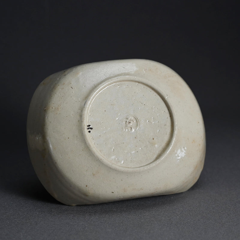 箱入り10個入り。亀甲焼懐石向付皿セット