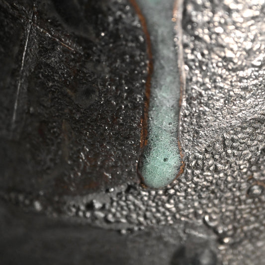 Contemporary Glimmering Silver Vase ー市川 透 “花器”