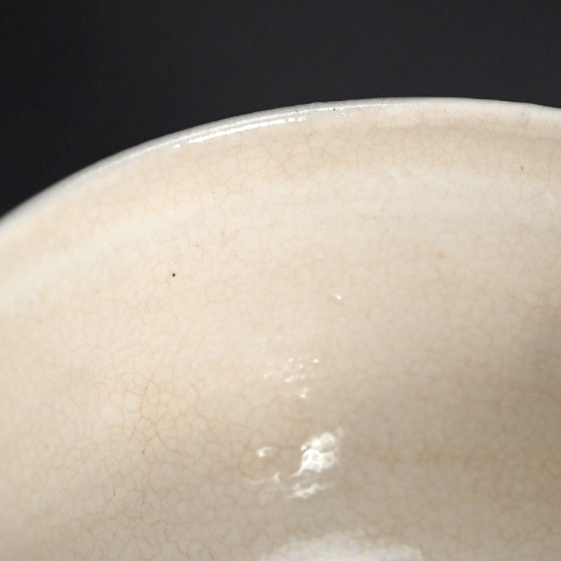 幽白茶碗 ー山田光「粉引茶盌」