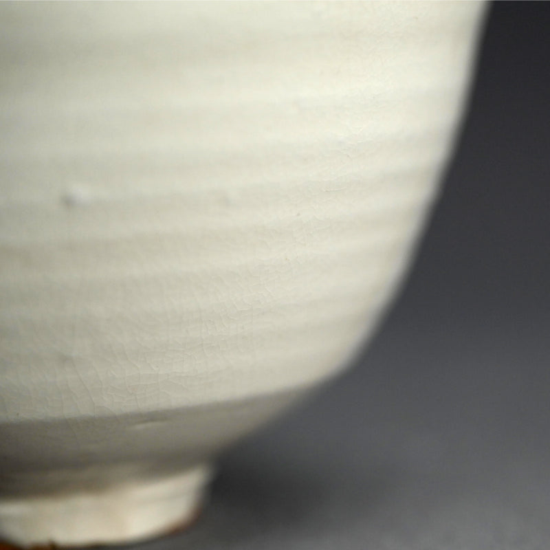 幽白茶碗 ー山田光「粉引茶盌」
