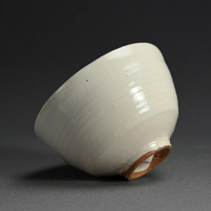 幽白茶碗 ー山田光「粉引茶盌」