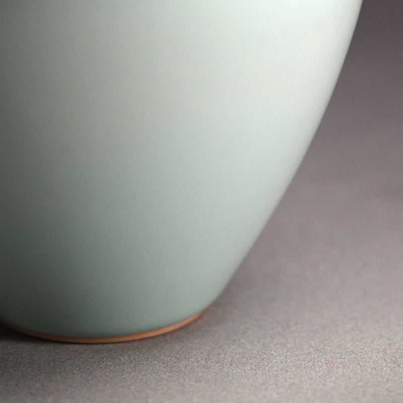 Seihakuji Vase ー深見 陶治