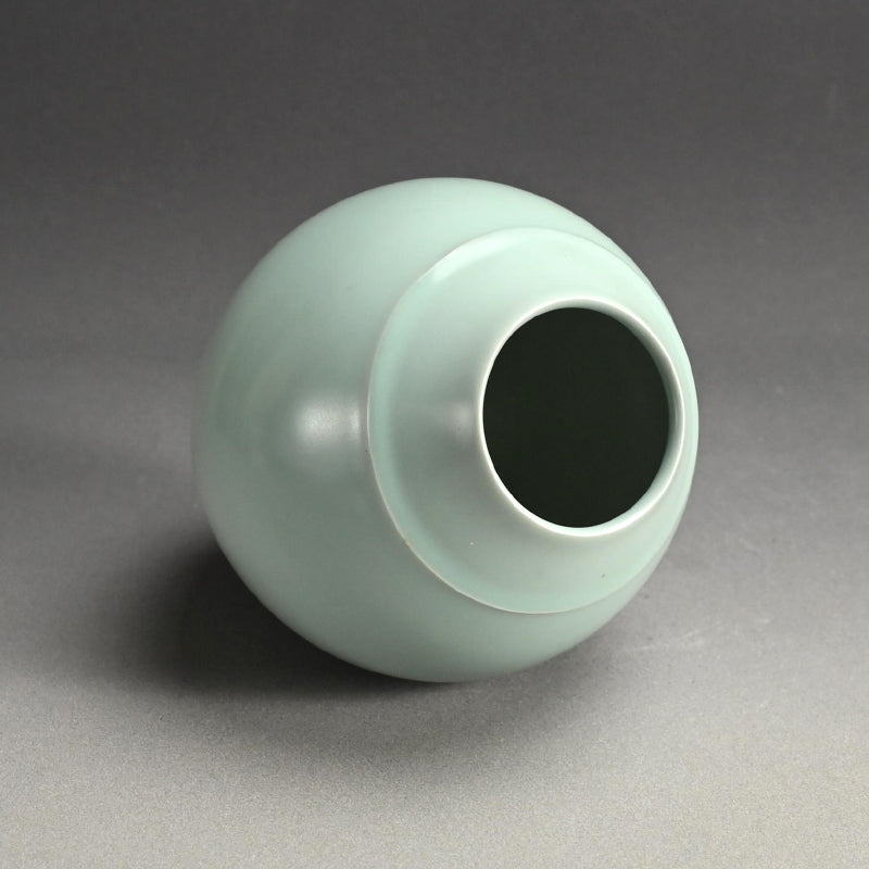 Seihakuji Vase ー深見 陶治