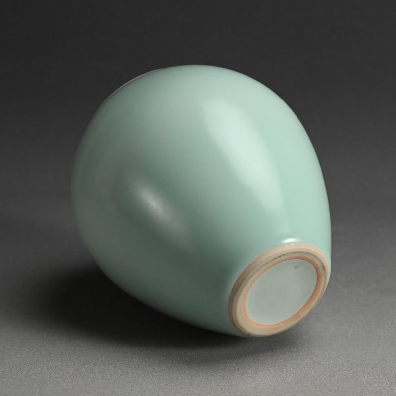 Seihakuji Vase ー深見 陶治