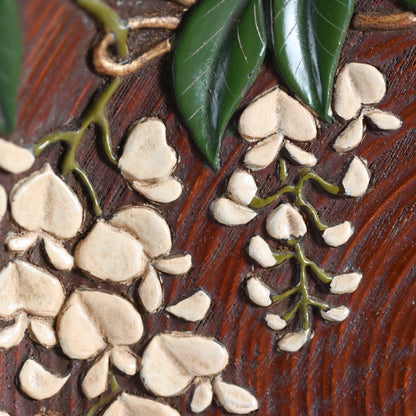 Wysteria and Honey-Bee Lacquer Plate by Kosai ー廣斎 “堆漆蒔絵 藤之圖菓子器”