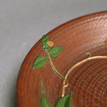 Wysteria and Honey-Bee Lacquer Plate by Kosai ー廣斎 “堆漆蒔絵 藤之圖菓子器”