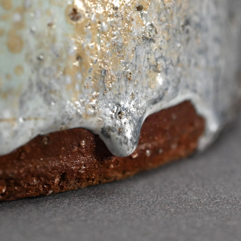 Hagi Mizusashi ー十三代 坂田 泥華 “萩灰被耳付水指”