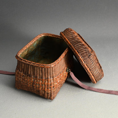Breathtaking Antique Japanese Tea Set Basket