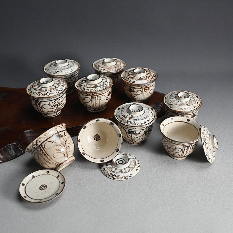 Set of 10 Small Edo period Lidded Kaiseki Bowls