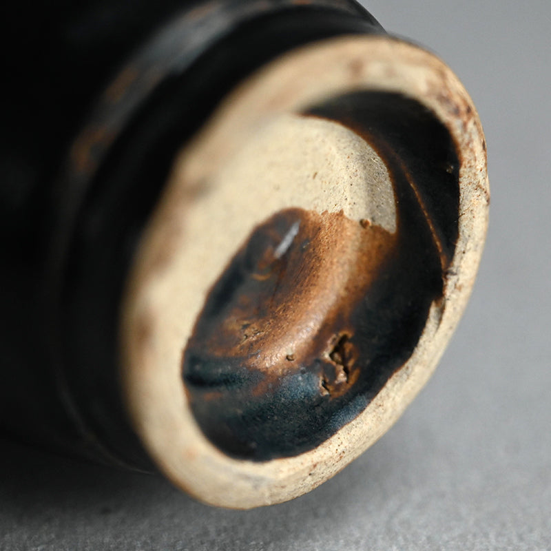 絶妙なアンティーク天目陶器花瓶セット