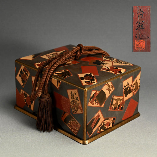 アンティーク漆箱、花札デザイン ー 入山白翁「花札蒔絵手筥」