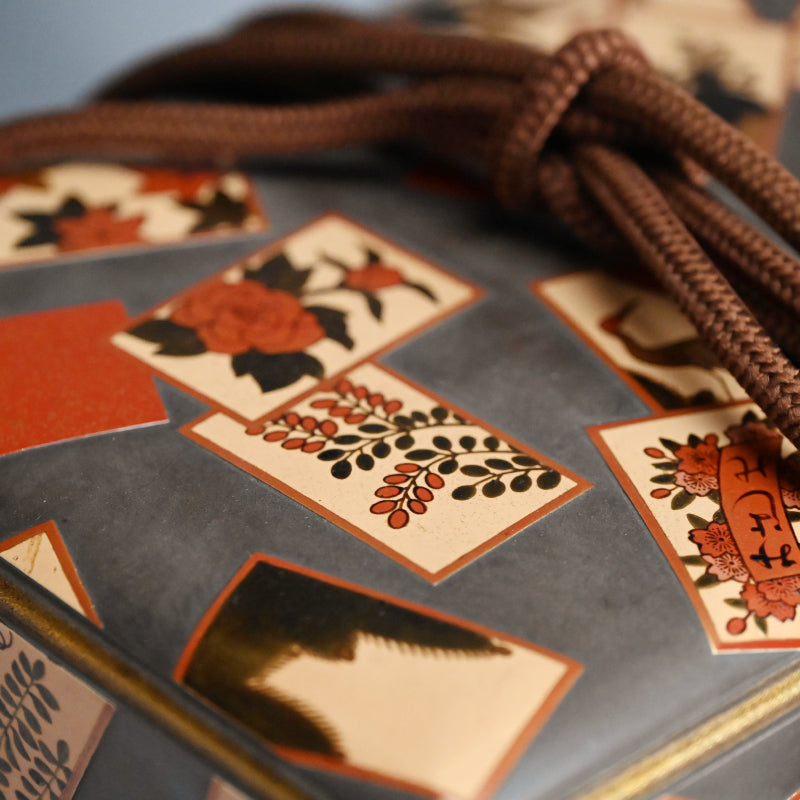 アンティーク漆箱、花札デザイン ー 入山白翁「花札蒔絵手筥」