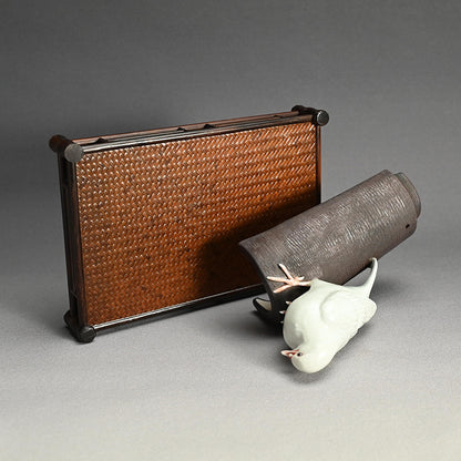 Pigeon on Tile Ceramic Sculpture ー宮川 (真葛) 香山 “古瓦鳩置物"