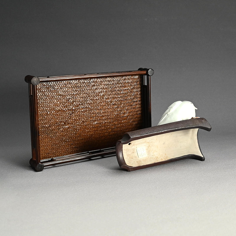 Pigeon on Tile Ceramic Sculpture ー宮川 (真葛) 香山 “古瓦鳩置物"