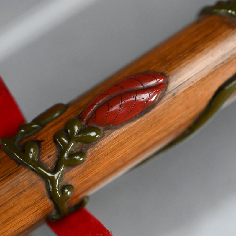 Exquisite Lacquered-Bamboo Incense Container ー金城 一国斎 "蜂花象嵌竹香筒"