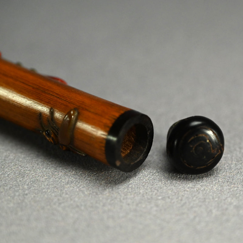 Exquisite Lacquered-Bamboo Incense Container ー金城 一国斎 "蜂花象嵌竹香筒"