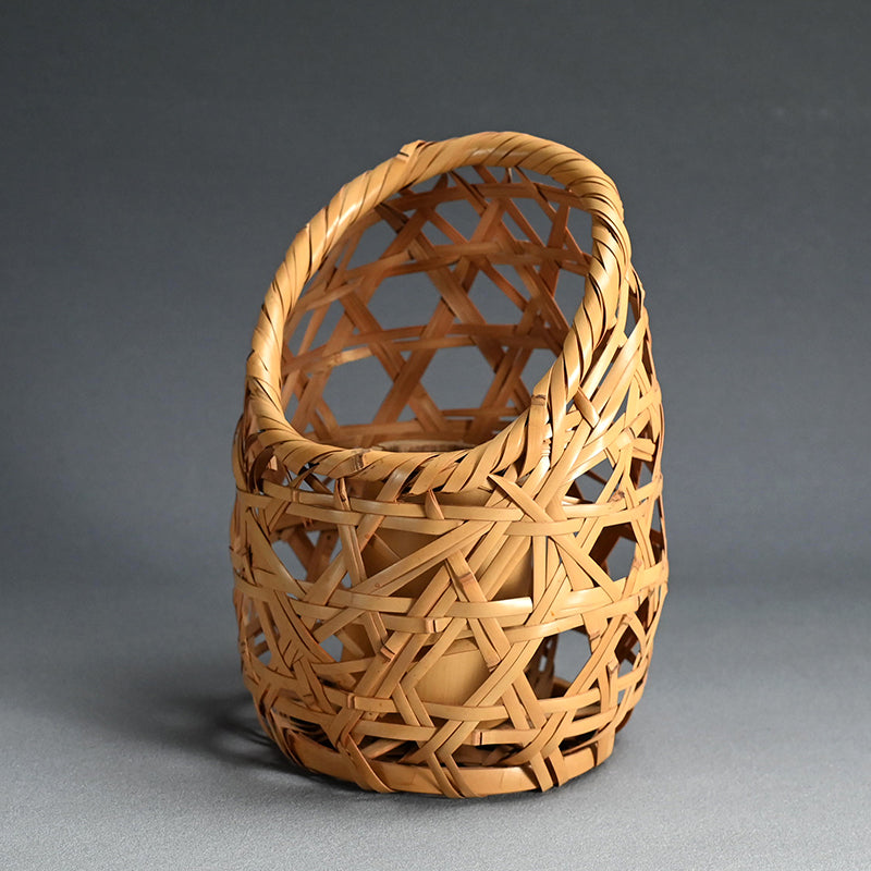 Bamboo Art Basket named Nagisa ー五代 早川 尚古齋 “渚”