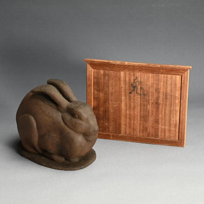 Exhibited Dry Lacquer Rabbit Sculpture, 1947 ー関 長造 “兎”