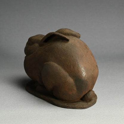 Exhibited Dry Lacquer Rabbit Sculpture, 1947 ー関 長造 “兎”