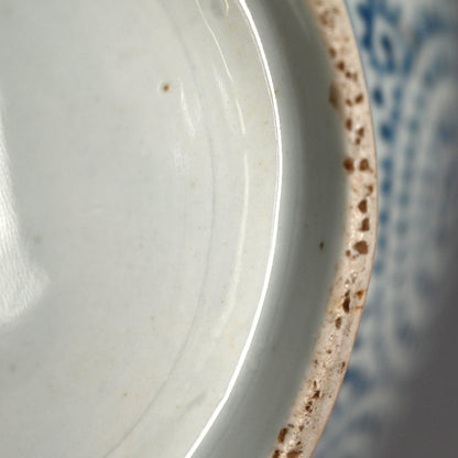 Huge Late 18th century Imari Tako-Karakusa Bottle Vase