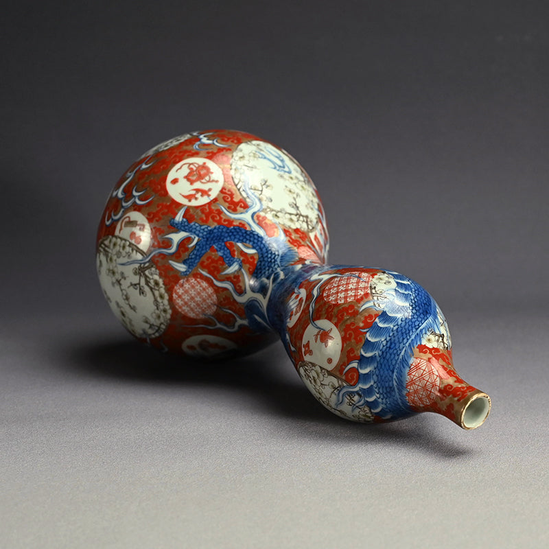 Large 18th c. Japanese Ko-Imari Porcelain Tokkuri Vase