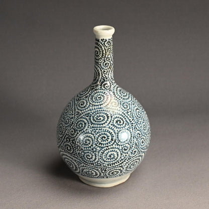 Edo p. Japanese Tako Karakusa Tokkuri Bottle Vase