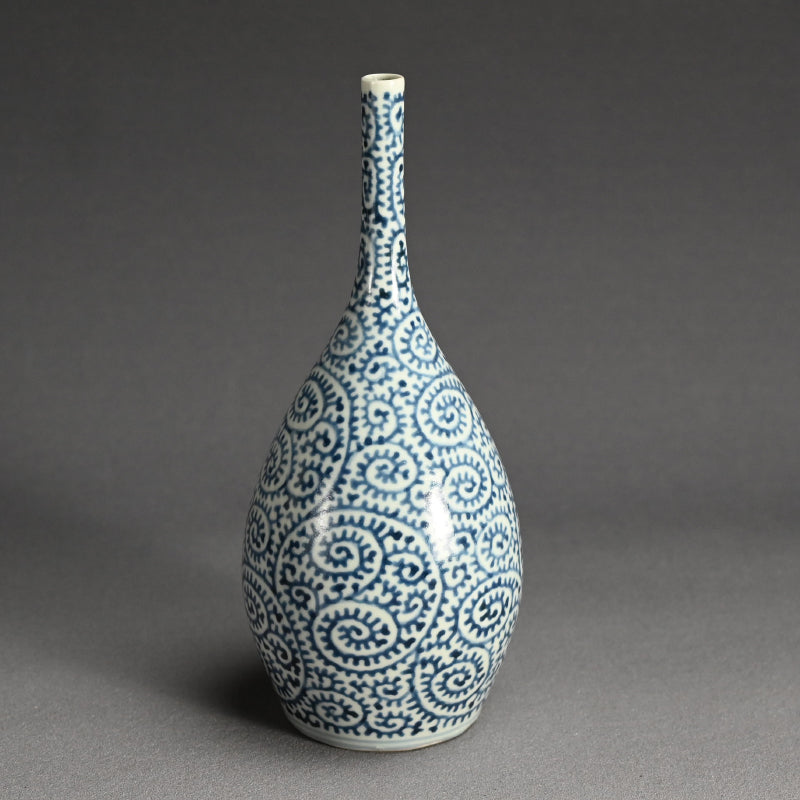 Exquisite Tsurukubi Style Edo p. Tako-Karakusa Vase