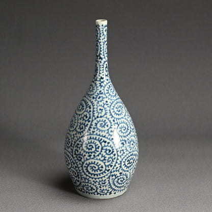 Exquisite Tsurukubi Style Edo p. Tako-Karakusa Vase