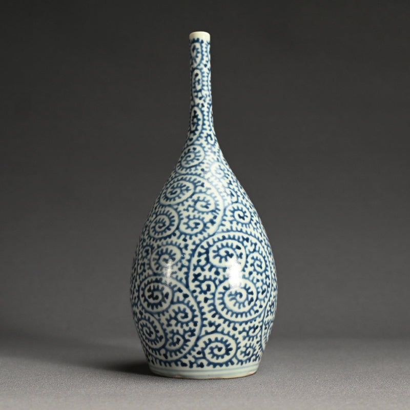 Exquisite Tsurukubi Style Edo p. Tako-Karakusa Vase