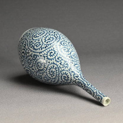 Exquisite Tsurukubi Style Edo p. Tako-Karakusa Vase