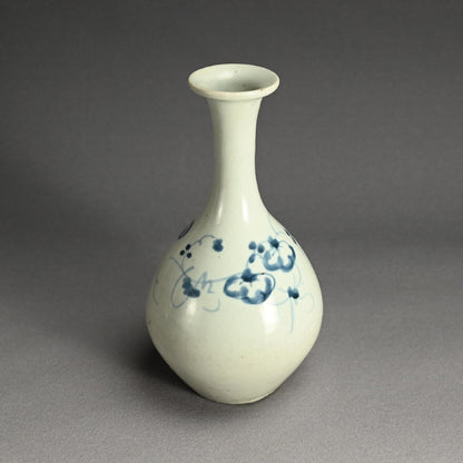 Antique Japanese Edo p. Ko-Imari Bottle Vase