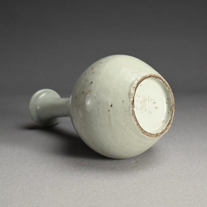 Antique Japanese Edo p. Ko-Imari Bottle Vase